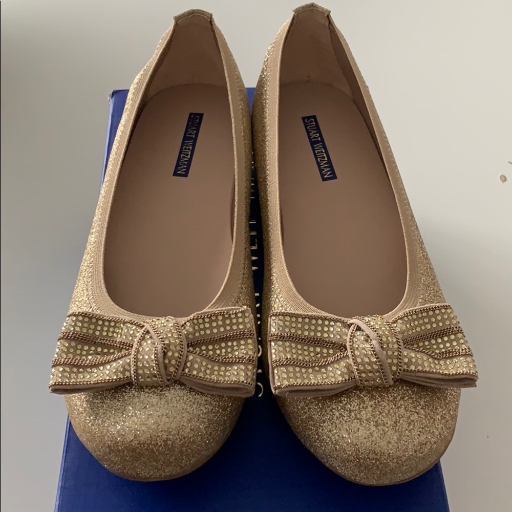 Big girls Stuart weitzman gold ballet slippers